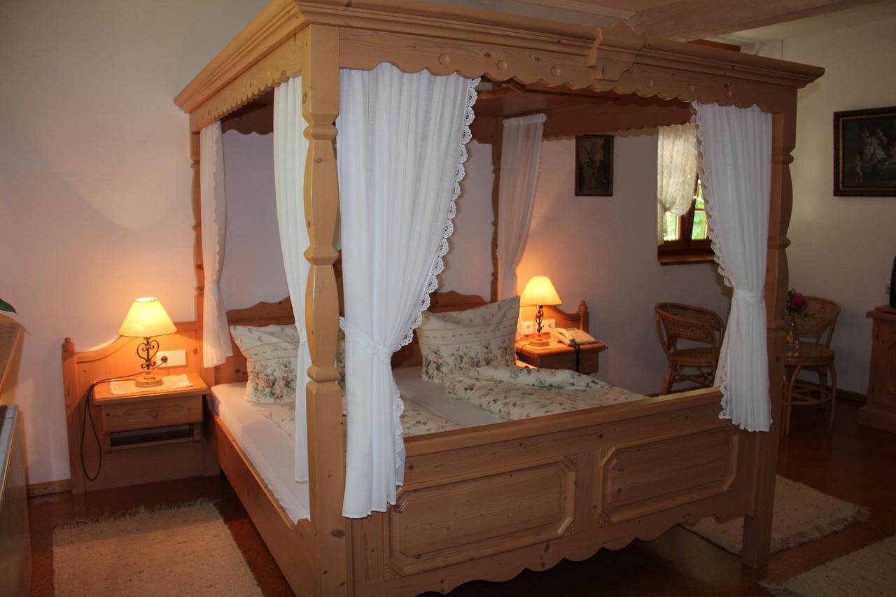 Wasserstelz Historisches Genusshotel & Restaurant Am Rhein Hohentengen am Hochrhein ภายนอก รูปภาพ