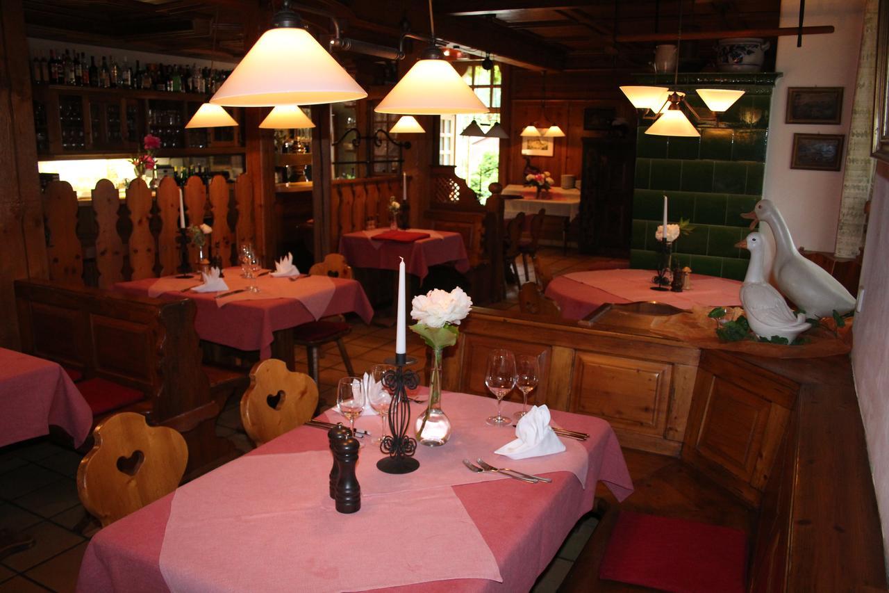 Wasserstelz Historisches Genusshotel & Restaurant Am Rhein Hohentengen am Hochrhein ภายนอก รูปภาพ